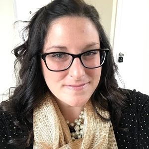 Meet your Posher, Renee